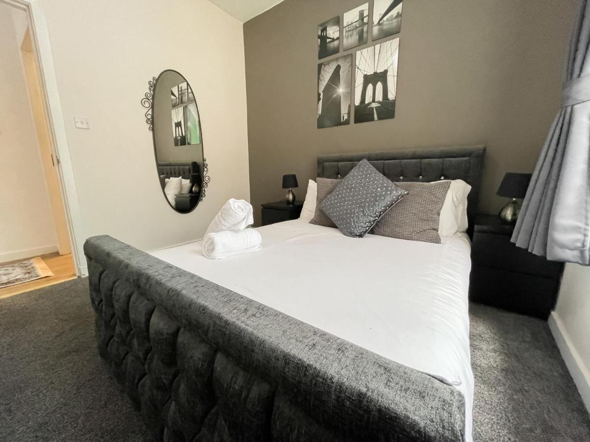 Exquisite 2Br Flat Near Central Train Station กลาสโกว์ ภายนอก รูปภาพ